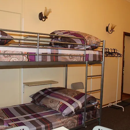 Hostal Garden Varsovia